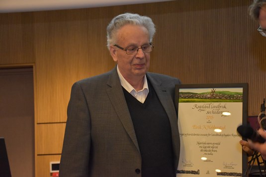 Eirik K. Hobberstad fekk Rogaland landbruksselskap sin heiderspris for 2015.