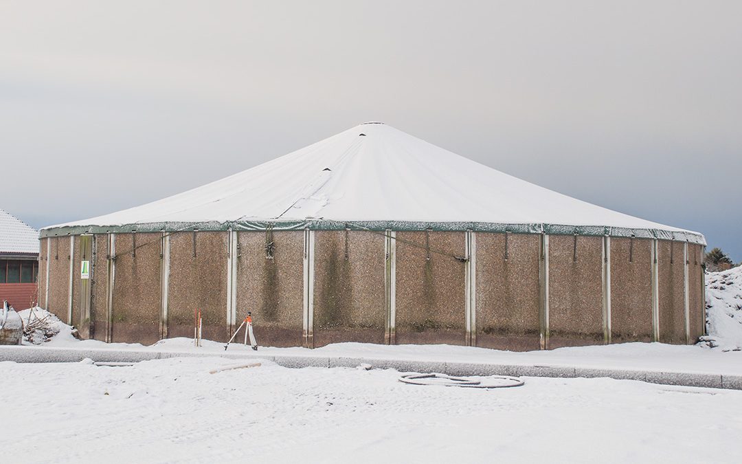 Fulle gjødselkummar bekymrar