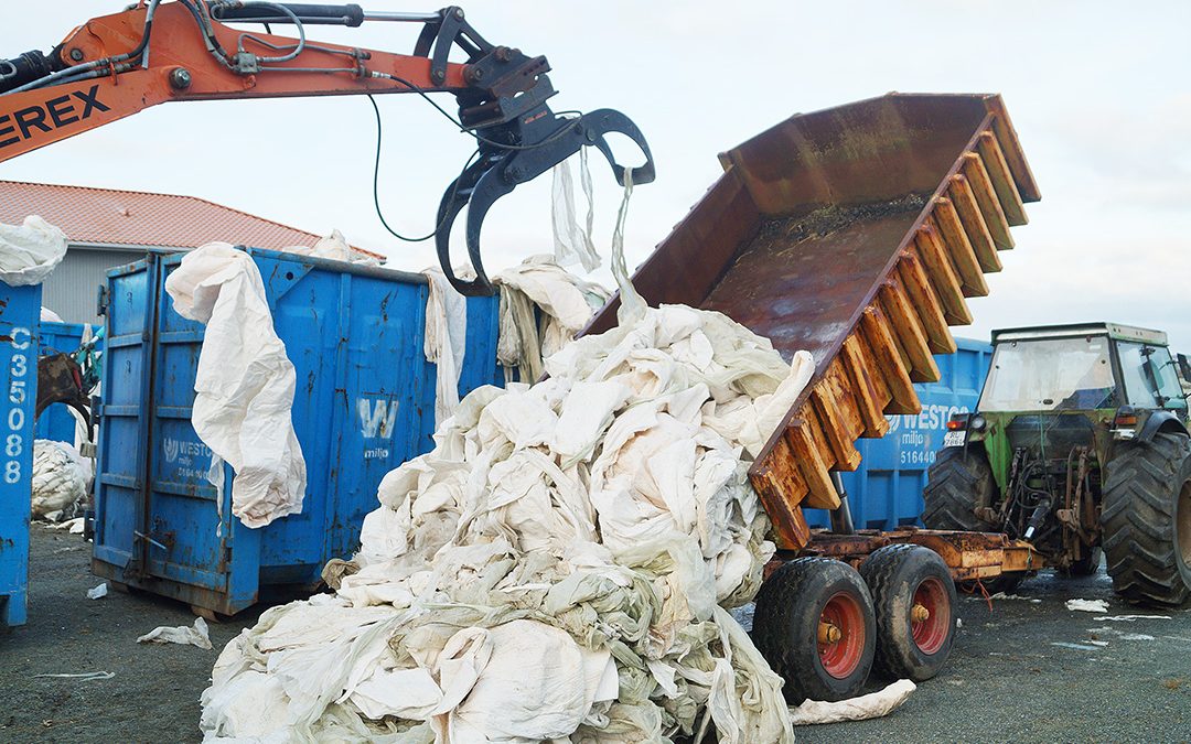 Dyrare å bli kvitt landbruksplasten