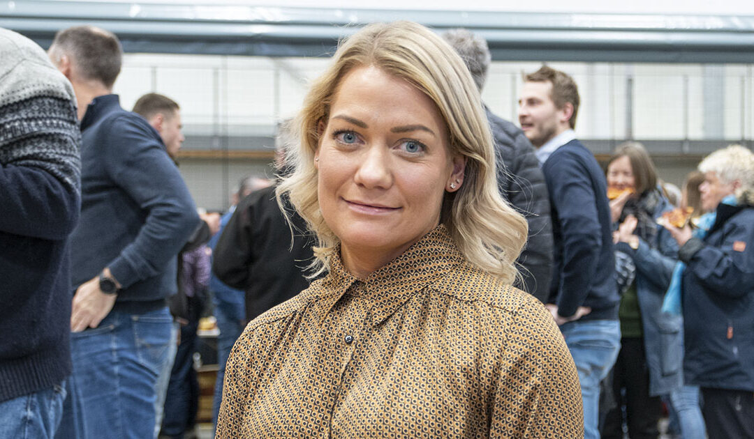 Lovar «skikkeleg kursendring»