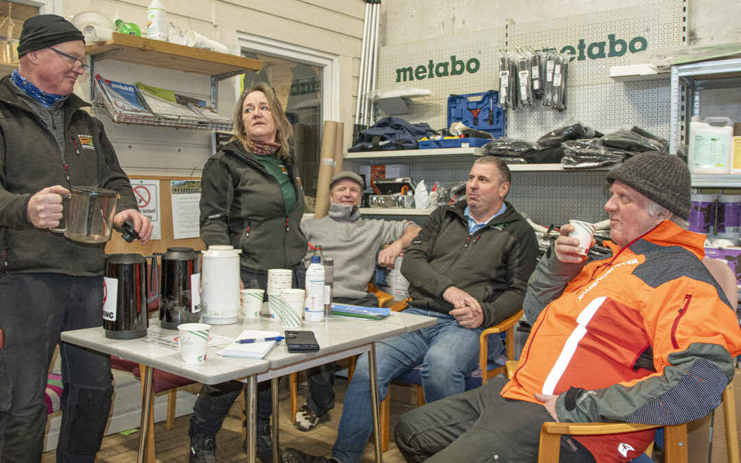 Treng fleire på banen