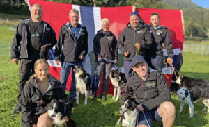 Det Norske landslaget: Frå venstre bak: Arvid Årdal, Sander Hindenes, gullvinnar Karin Mattsson, Andreas Eklund og Jo Agnar Hansen. Frå venstre framme, Norges Young Handlere: Anna Eilertsen og Benjamin Birkeland. Foto: Karianne Kjelstrup