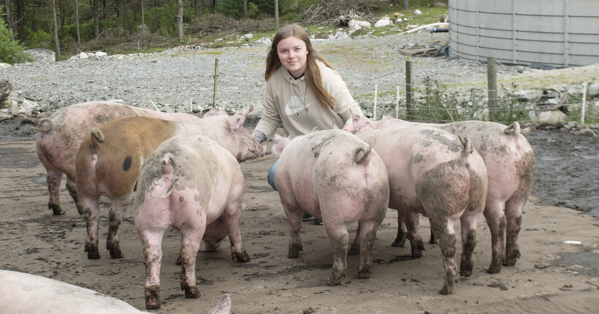 Vil leve av garden: Maria ønsker å leve av garden. Då mo ho tenke utanfor boksen og nytte det ho har rikeleg av, nemleg arbeidskraft og beite.