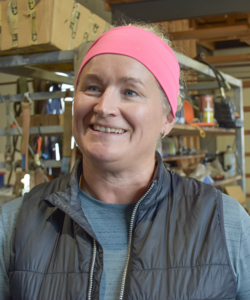 Har stemt: Etter debatten tregar ikkje Nærbø-bonde May-Britt Lode på førehandsstemma ho alt har gitt. Men uansett kven som vinn valet måndag, håpar ho partia kan samarbeida godt. – Importvern, jordbruk i heile landet, at ein let vera å setja store og små bønder opp mot kvarande, det er viktig, seier ho.