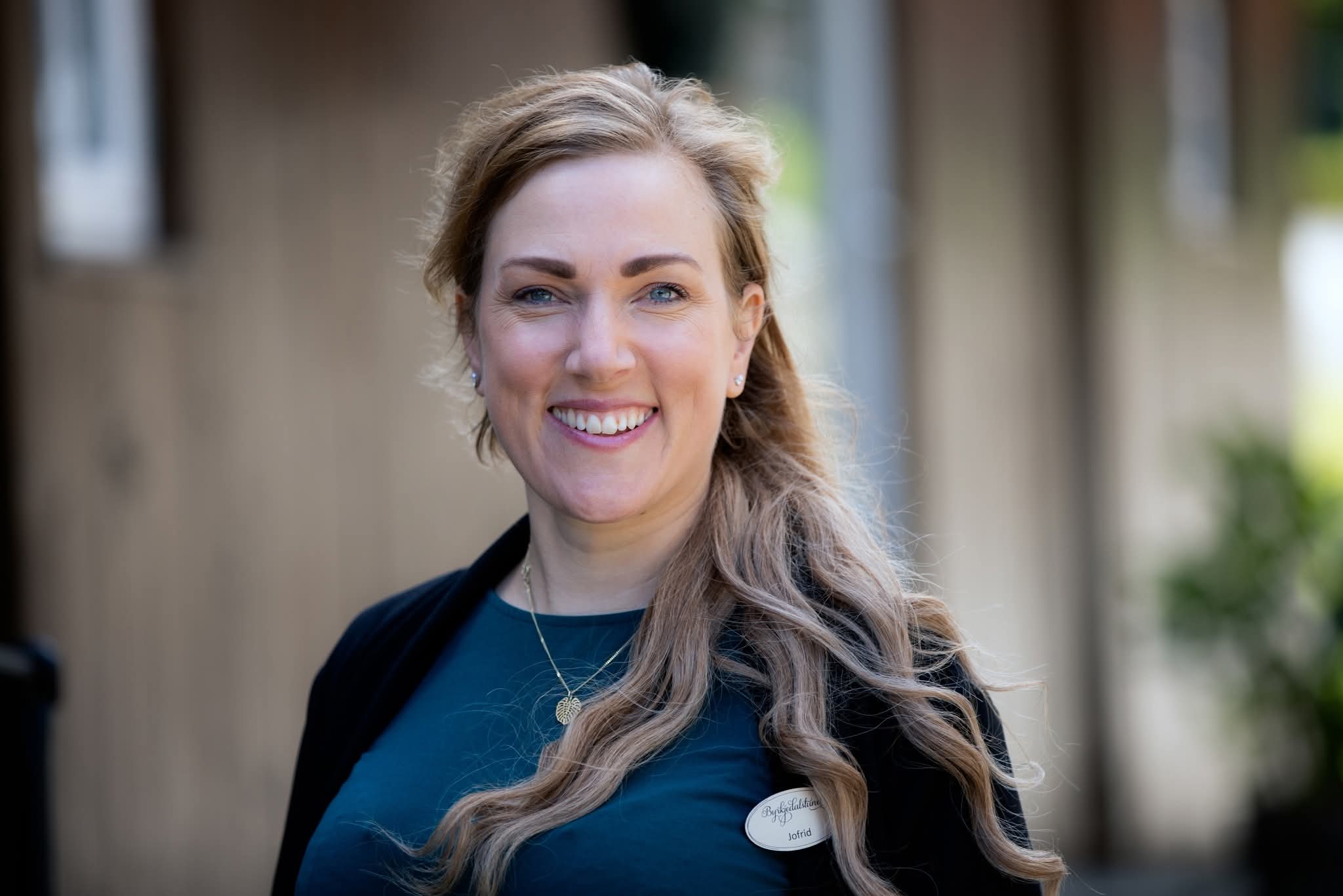 Tilbake til Bondevennen:  Jofrid Åsland Gilje har tidlegare vore journalist i Bondevennen. Til våren tar ho over leiinga av fagbladet. Foto: Privat 