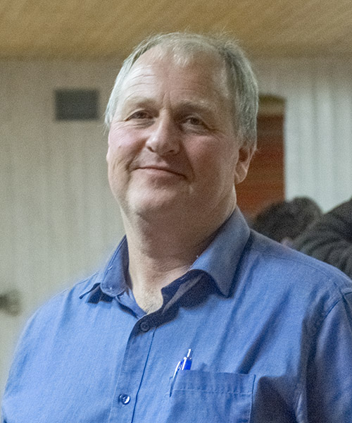 Erfaren rådgivar: Svein Olav Tengesdal<br />
har 30 år som fagkonsulent ved landbrukskontoret i Bjerkreim bak seg,<br />
og er mjølkebonde i Eigersund med 300 tonn<br />
i kvote og 80 vinterfôra sauer.