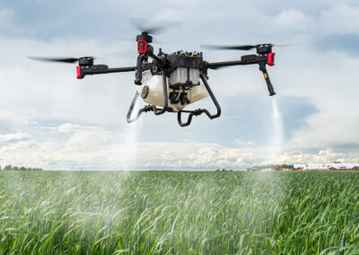 Regelverket for dronesprøyting er ikkje klart